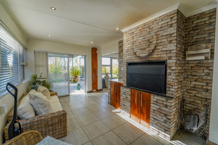 4 Bedroom Property for Sale in Dan Pienaar Free State
